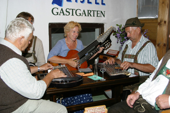 Bild Oberlandler Volksmusikanten